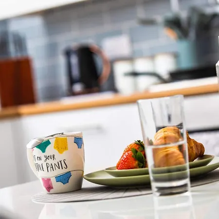 Exclusive Rates For Direct Longer Bookings - Cosy Spaces Leeds Holiday home Leeds (West Yorkshire)